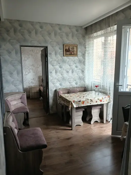 იყიდება, ბინა