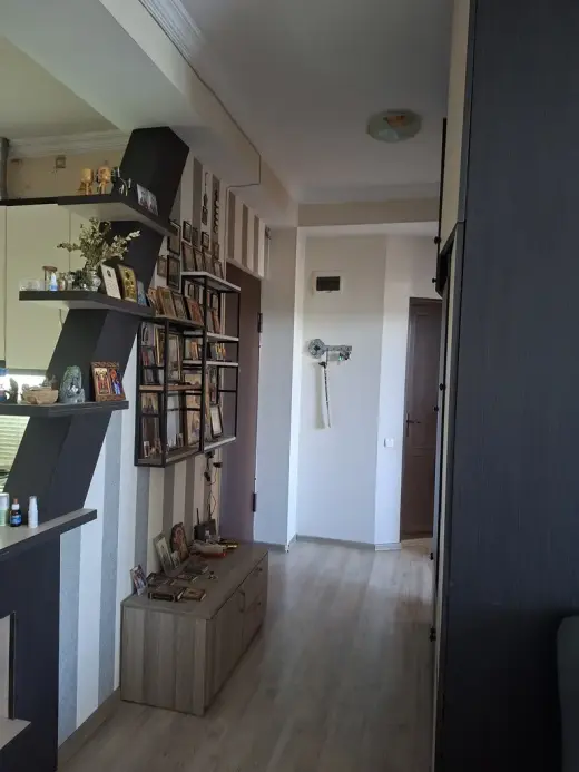 იყიდება, ბინა