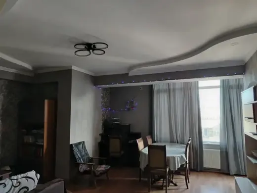 იყიდება, ბინა