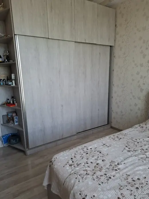 იყიდება, ბინა