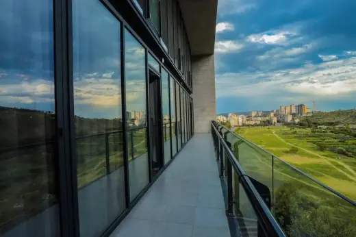 ქირავდება, ბინა