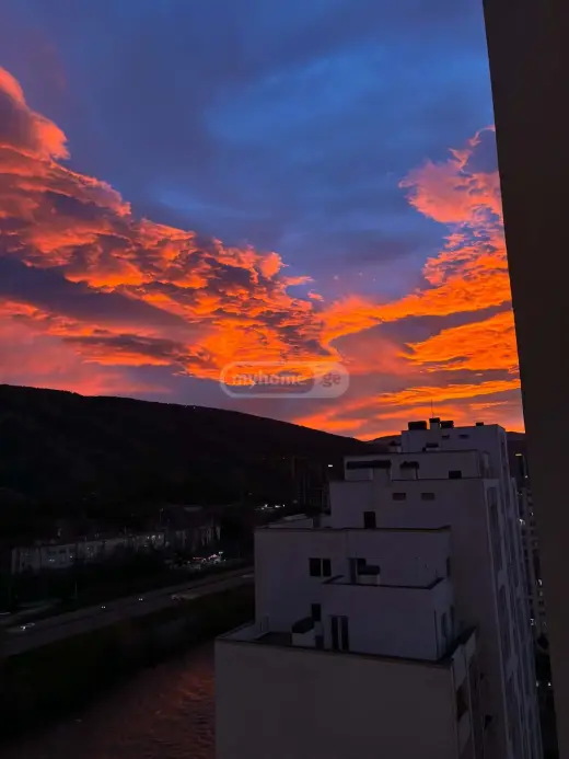 იყიდება, ბინა