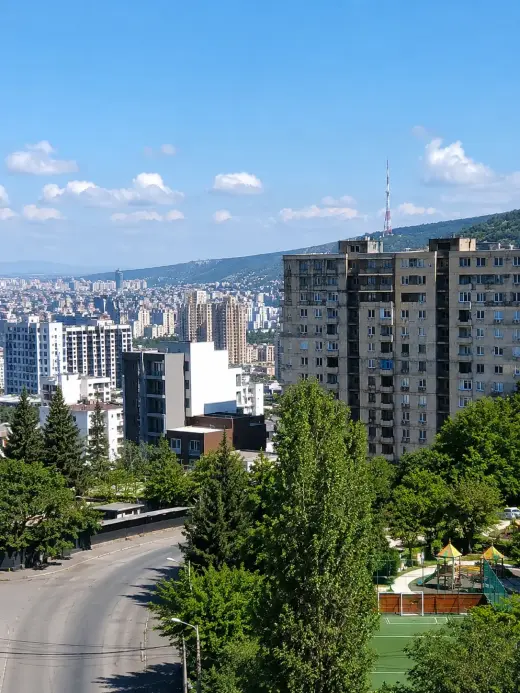 იყიდება, ბინა