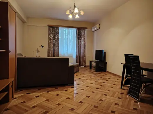 ქირავდება, ბინა