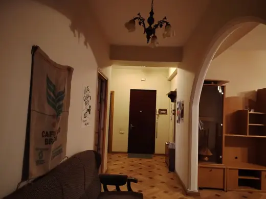 ქირავდება, ბინა