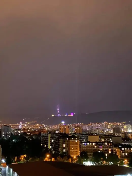 ქირავდება, ბინა