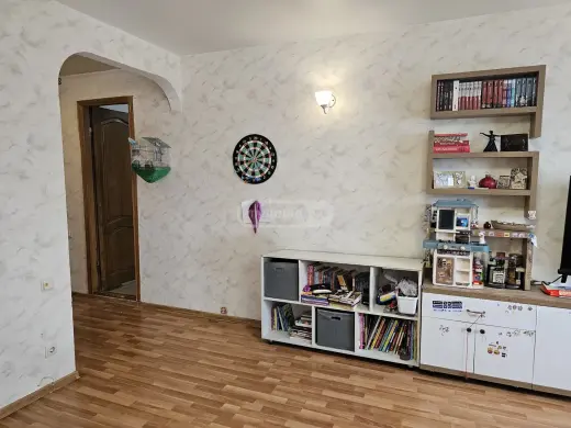 იყიდება, ბინა